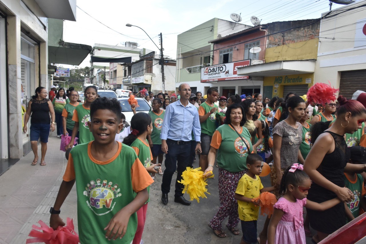 Camacã: 3ª CRAS Folia agita as ruas da cidade